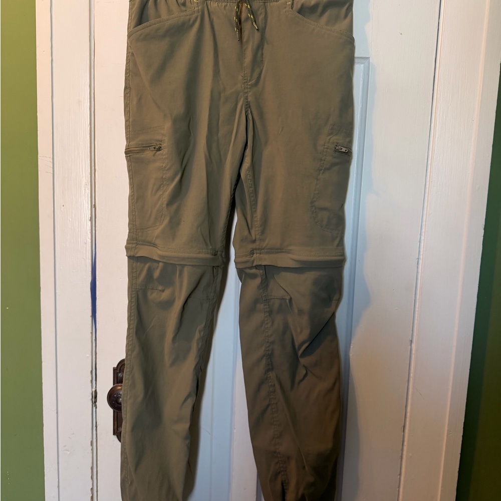 Eddie Bauer Men's Khaki Cargo Pants
